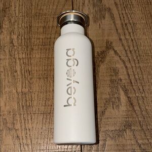 Element Cream and Silver Insulated Bottle